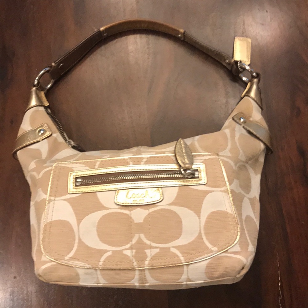Coach Log shoulder handbag